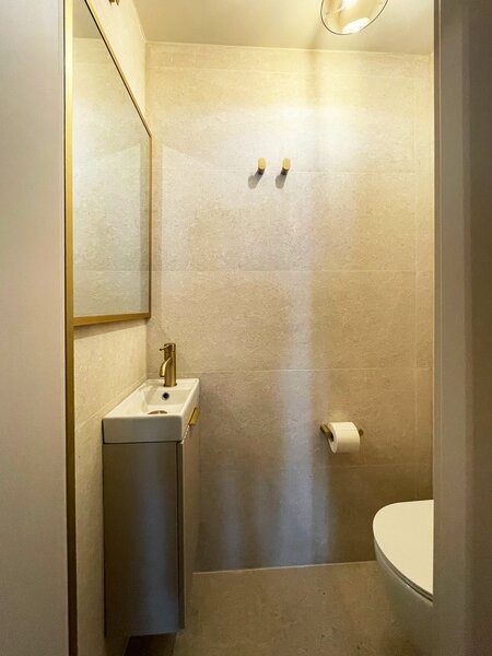 Piata Natiunile Unite, apartament 3 camere, prima inchiriere, 1000 EUR.